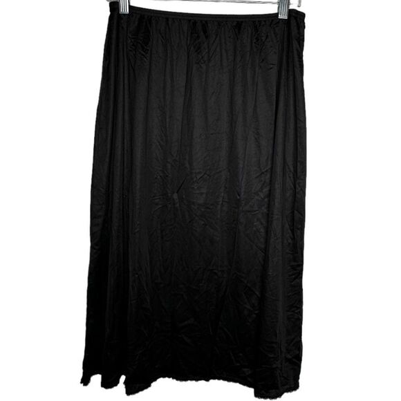 Vintage Vanity Fair Black‎ Nylon Slip - Picture 4 of 5